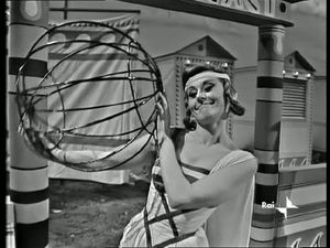 Sandra Mondaini