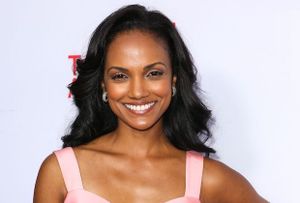 Mekia Cox