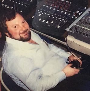 Les Lazarowitz