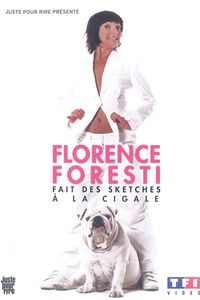 Florence Foresti fait des sketches à la Cigale