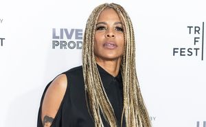 Laurieann GIbson
