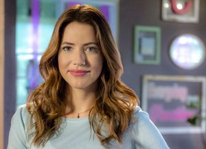 Julie Gonzalo