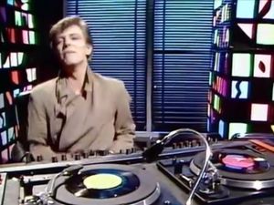 David Bowie: D.J.