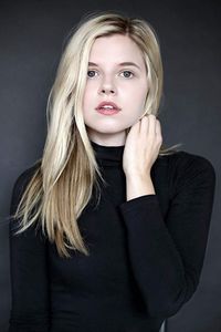 Ana Mulvoy-Ten