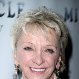 Elizabeth Franz