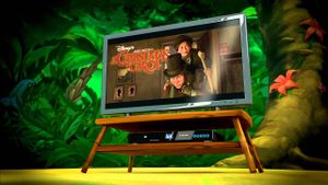 Discover Blu-ray 3D with Timon & Pumbaa