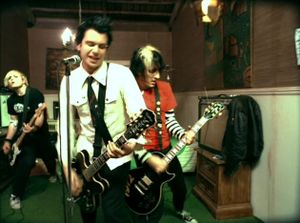 Sugarcult: Bouncing Off the Walls
