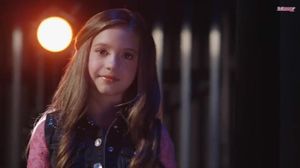 Mackenzie Ziegler: Shine