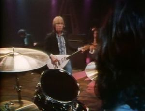 Tom Petty and the Heartbreakers: Here Comes My Girl