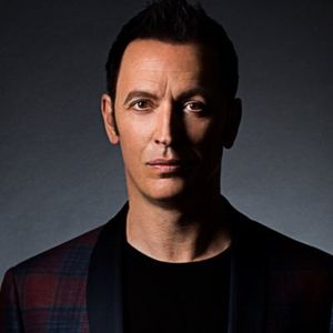 Steve Valentine