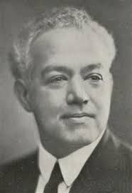 Moises Simons