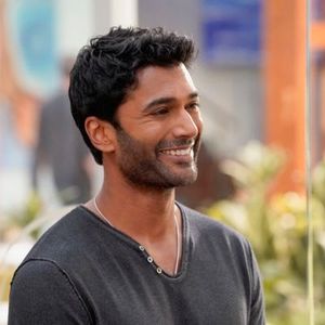 Sendhil Ramamurthy