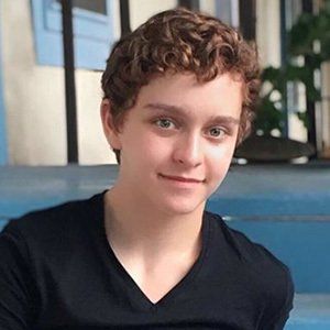 Gavin Lewis