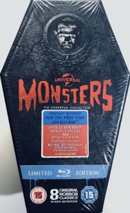 Universal Monsters (The Essential Collection)