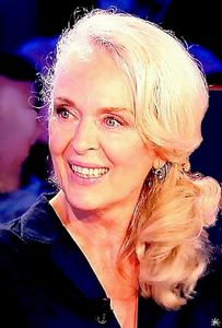 Evelyne Buyle