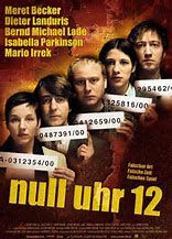 Null Uhr 12