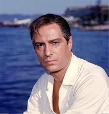 Nino Manfredi