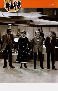 Jolly Un Talk-Show Tra Ospiti E Canzoni