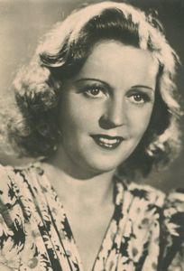 Meg Lemonnier