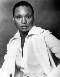 Vivian Reed (2)
