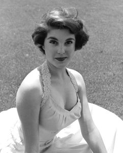 Karen Sharpe