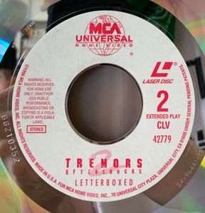 Tremors 2: Aftershocks (Letterboxed Edition)