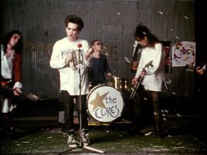 The Cure: Friday I'm In Love