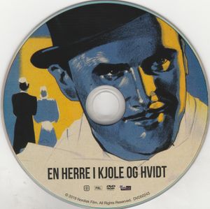 En Herre I Kjole Og Hvidt