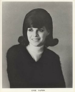 Evie Sands