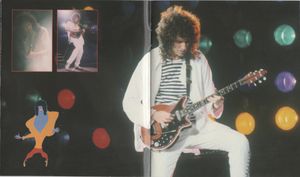 Queen: Live at Wembley Stadium