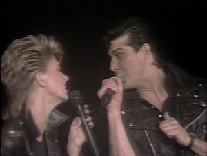Olivia Newton-John: You're The One That I Want (Live)