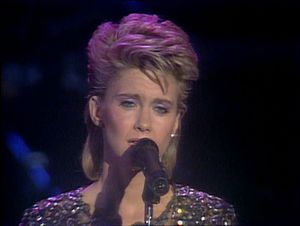 Olivia Newton-John: Sam (Live)