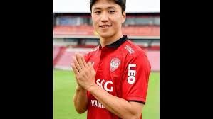 Lee Ho (2)