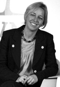 Suzanne Fagence Cooper