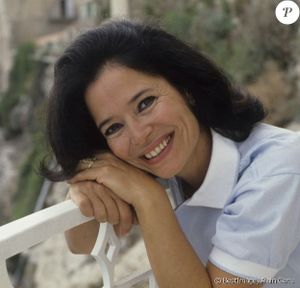 Marie-José Nat