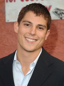 Sean Faris