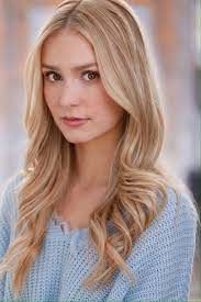 Elle McLemore