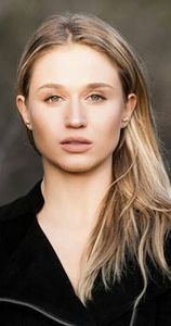 Rita Volk